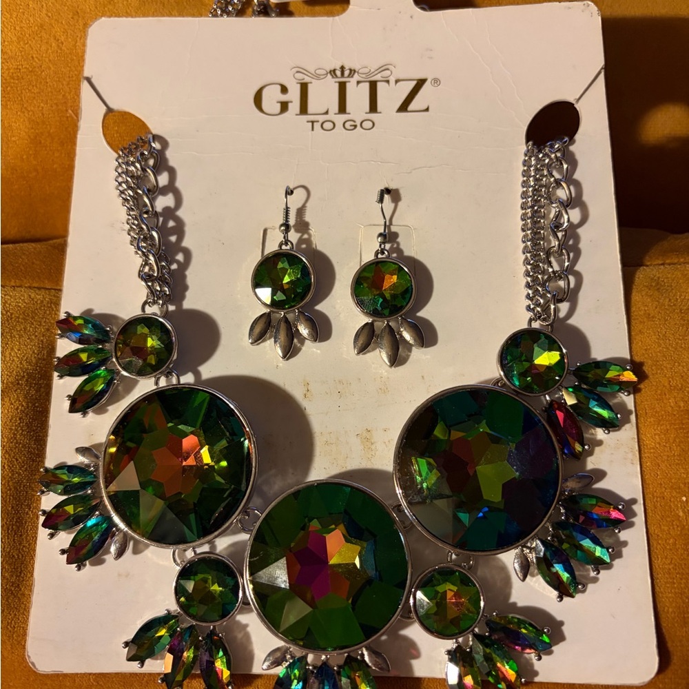 Regent elegant bling necklace and earring set- wedding, cruise